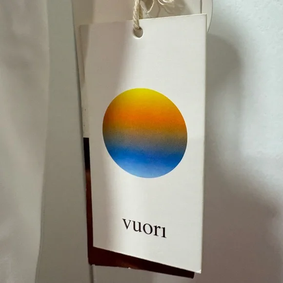 Vuori Volley Dress XL White Built In Bra Tennis Golf Pickleball New NWT - Picture 2 of 6